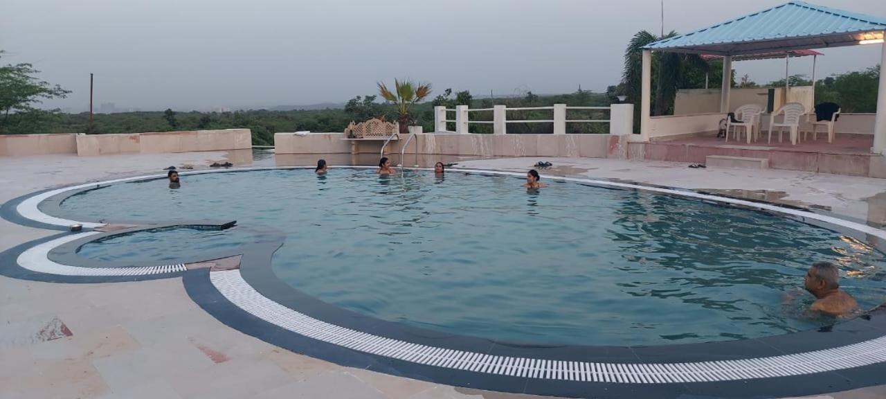 Aravali Hill View Estate Gurgaon Exterior foto
