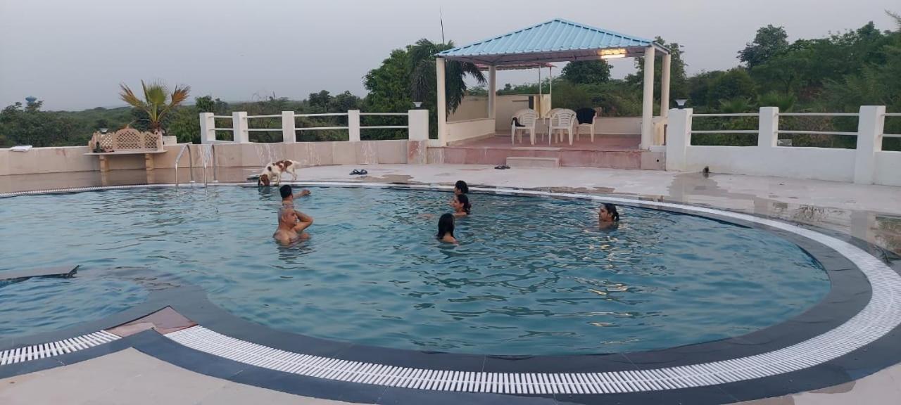 Aravali Hill View Estate Gurgaon Exterior foto