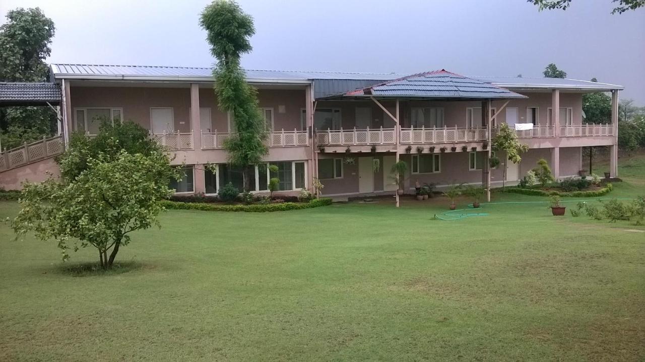 Aravali Hill View Estate Gurgaon Exterior foto